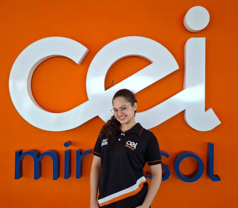 Estudante Sofia Cavalcante, do CEI Mirassol, reconhecida nacionalmente pelo Inep.