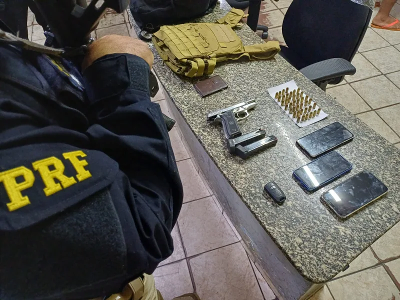 Viaturas da PRF em fiscalização nas rodovias do Rio Grande do Norte.