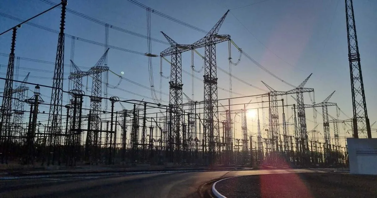Infraestrutura de transmissão de energia elétrica no interior do Rio Grande do Norte.