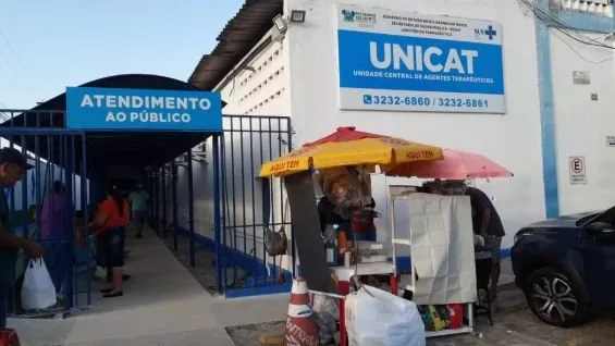 Fachada da unidade da Unicat em Natal.