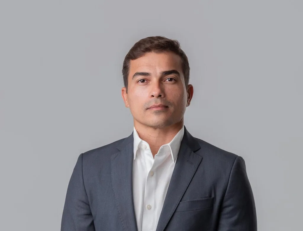 Massimo Chaves em atendimento na Clínica Superior em Natal