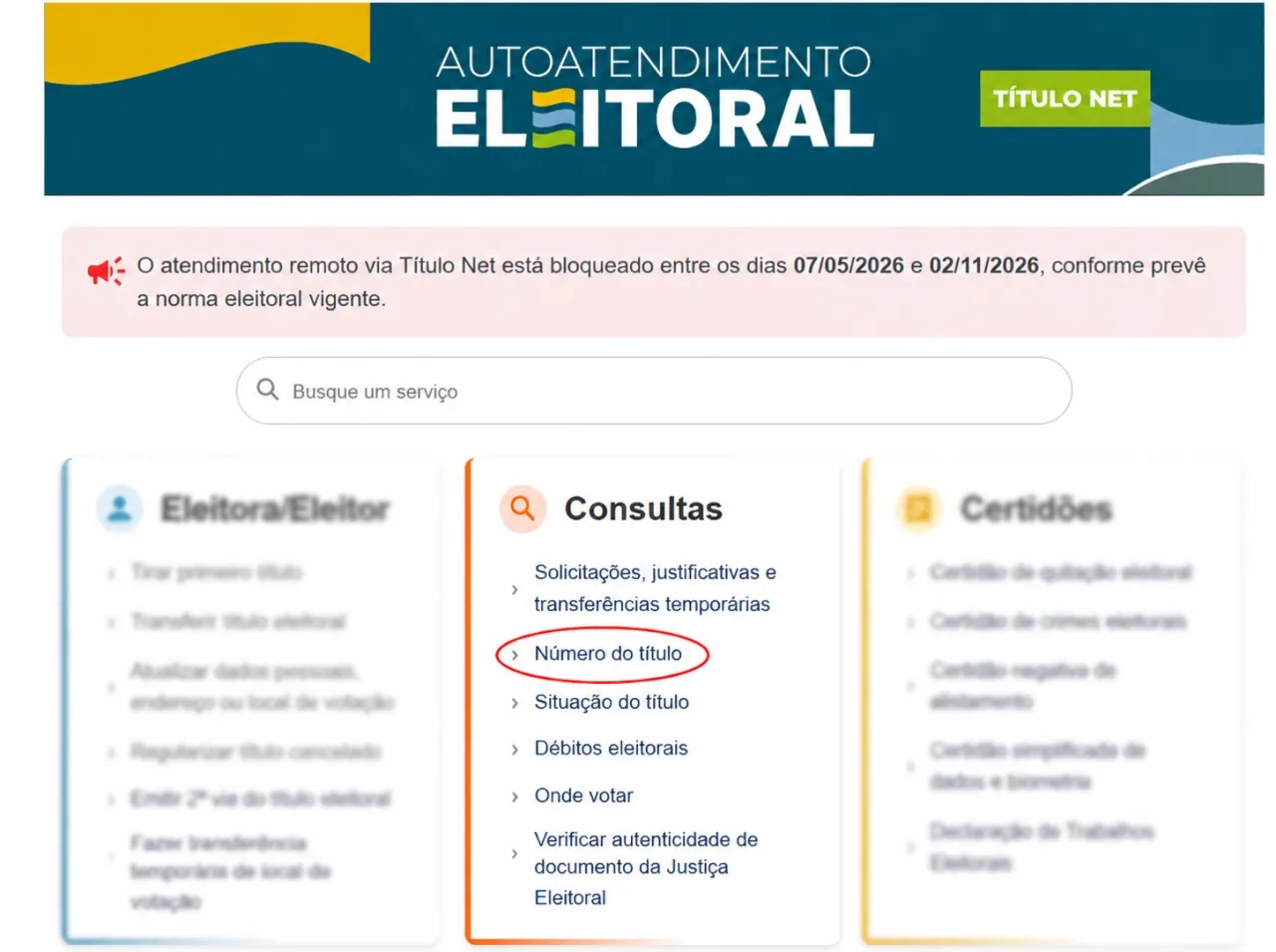 Urna eletrônica em exibição pelo TRE-RJ