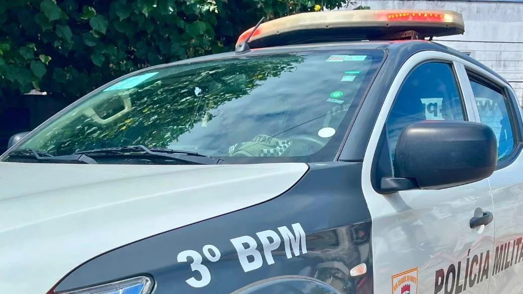 Viatura da Políca Militar em operação