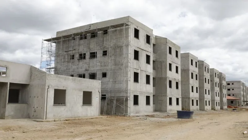 Canteiro de obras de conjuntos habitacionais do programa Minha Casa, Minha Vida no Rio Grande do Norte.