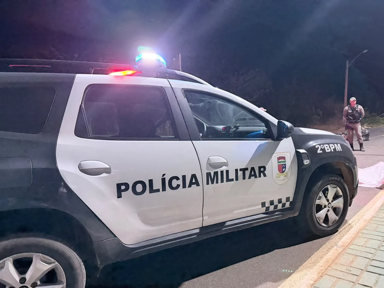 Local do acidente de moto em Baraúna isolado pela Polícia Científica.
