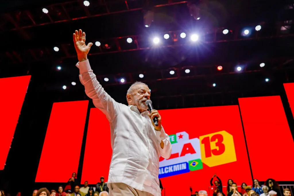 Presidente Lula durante compromisso público.