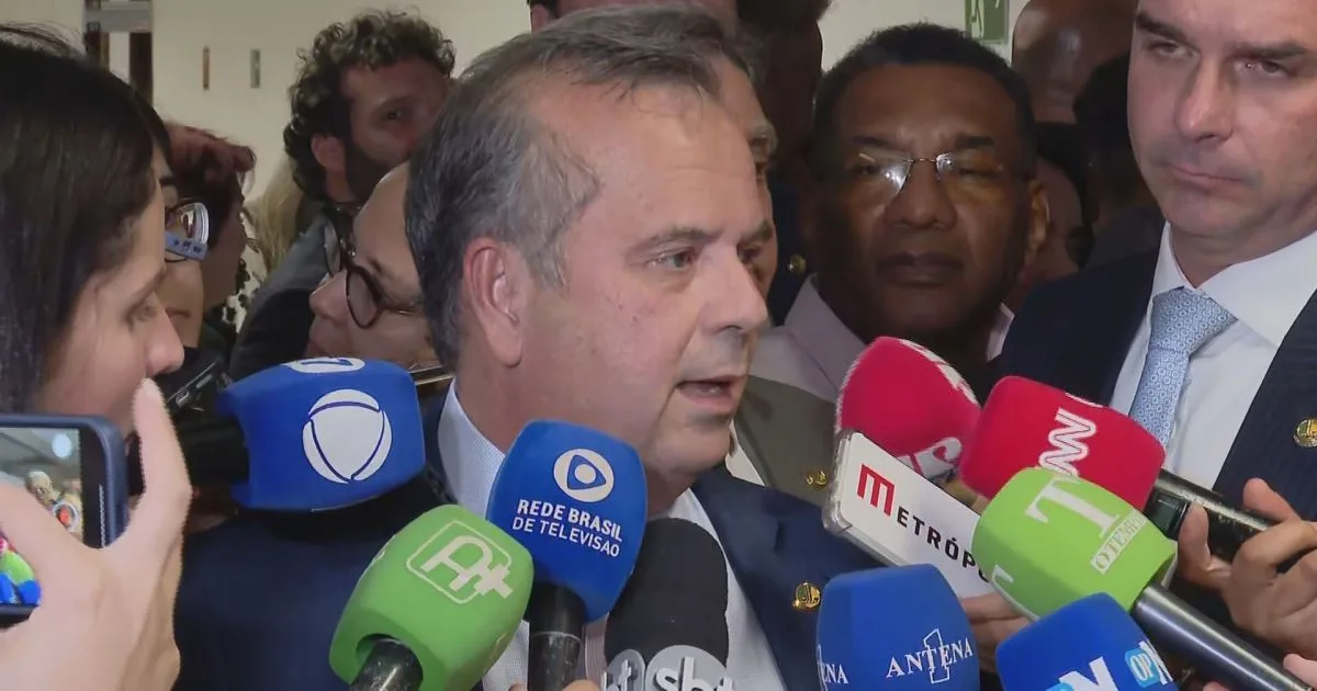 Rogério Marinho discursando no Senado Federal.