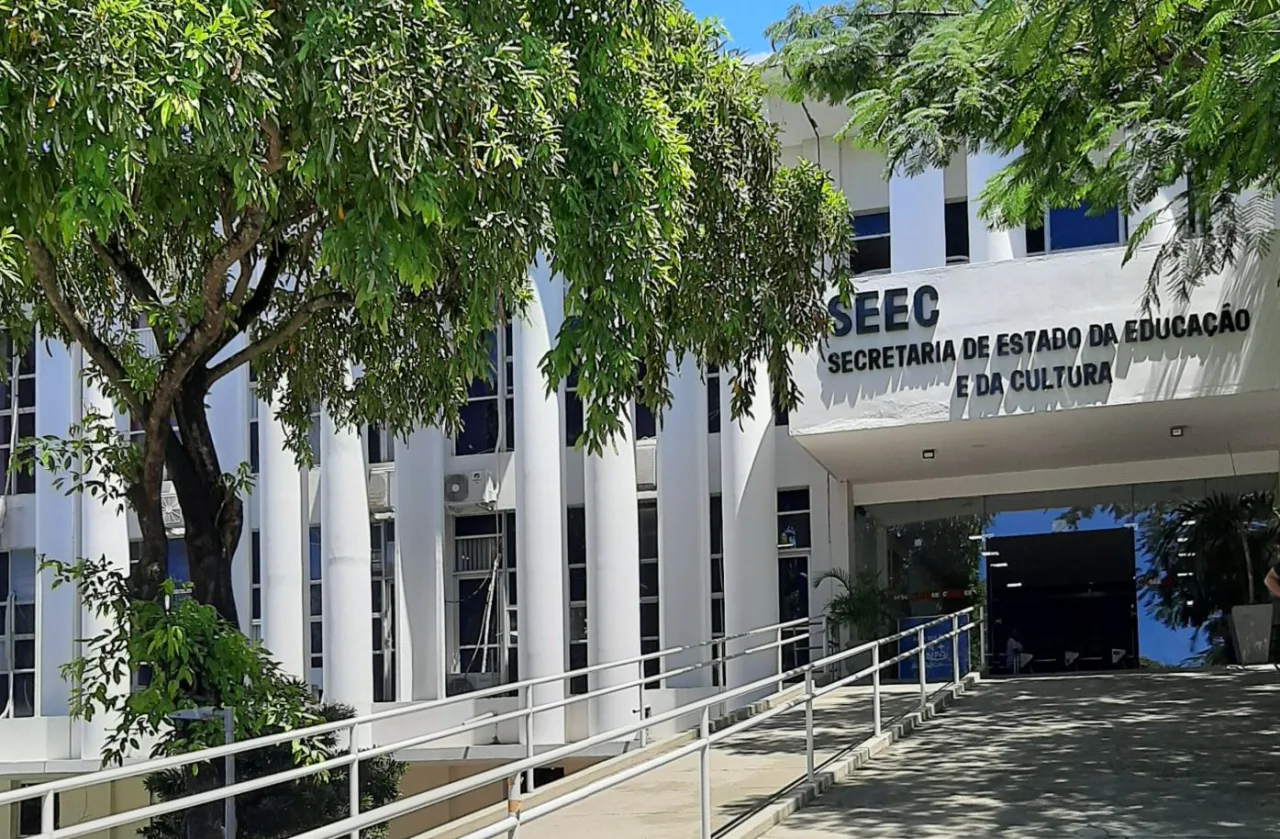 Fachada da sede da Secretaria de Estado da Educação e da Cultura do Rio Grande do Norte