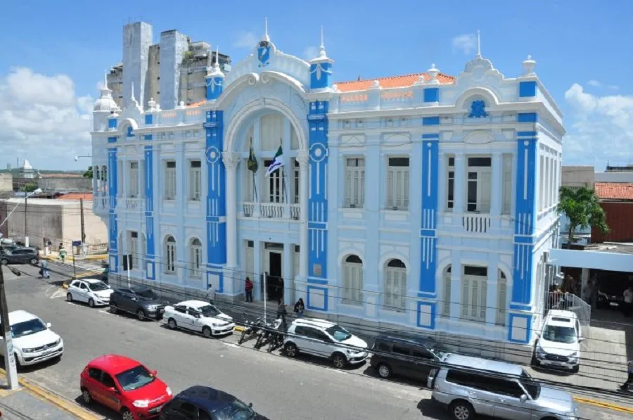 Fachada da sede da Prefeitura de Natal.