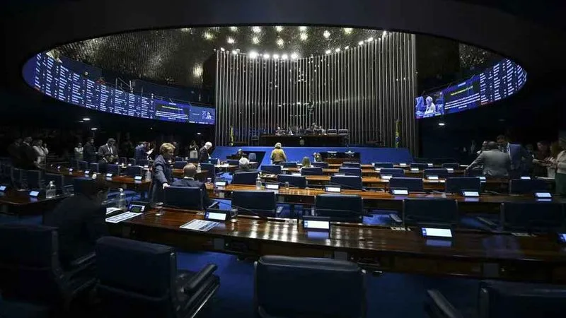 Urnas eletrônicas dispostas para votação no Rio Grande do Norte.