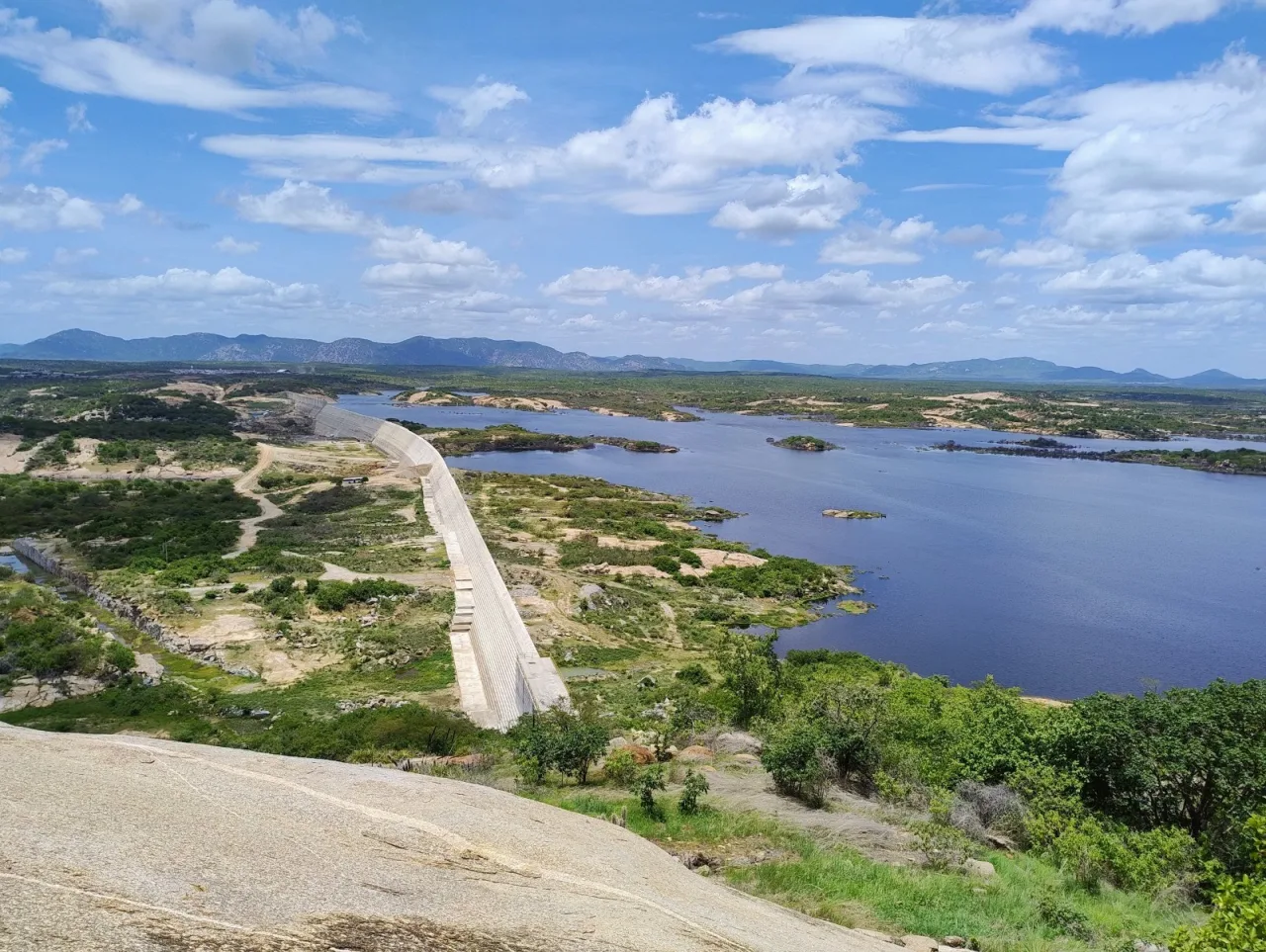 Barragem de Oiticica em Jucurutu captada em foto do governo estadual.