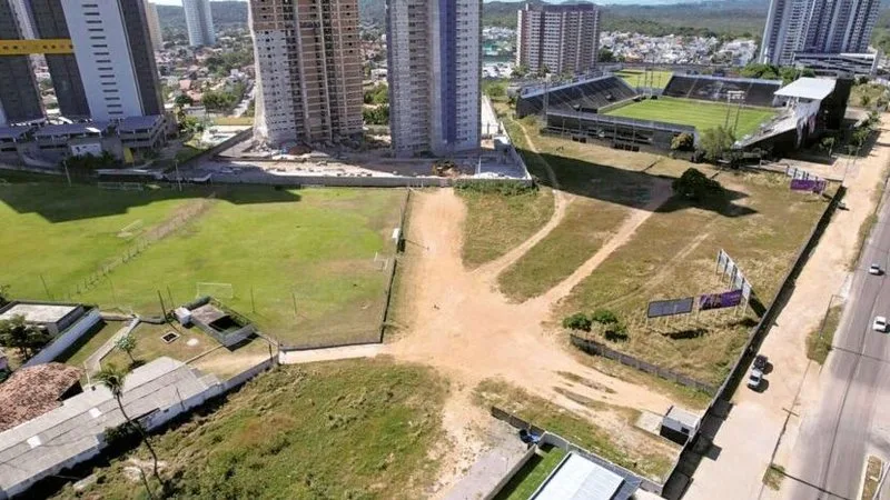 Vista aérea das instalações do ABC Futebol Clube na Rota do Sol.