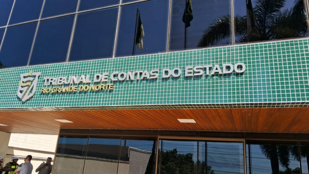 Fachada do prédio do Tribunal de Contas do Rio Grande do Norte