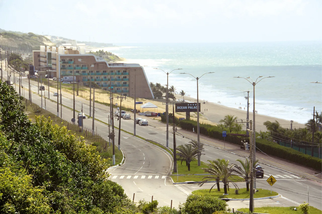 Vista da Via Costeira em Natal.