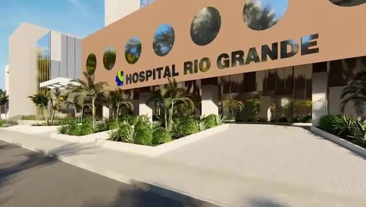 Fachada do Hospital Rio Grande em Natal, referência em atendimentos especializados.